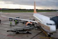 Boeing 737-800, D-AHLK, Hannover-Langenhagen Airport, Hannover
