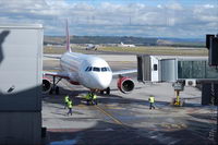 Airbus A320, HB-IOS, Barajas Airport